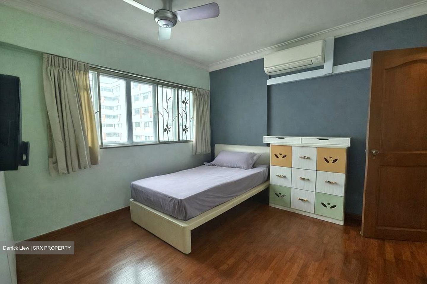 Blk 549 Jurong West Street 42 (Jurong West), HDB Executive #512565131